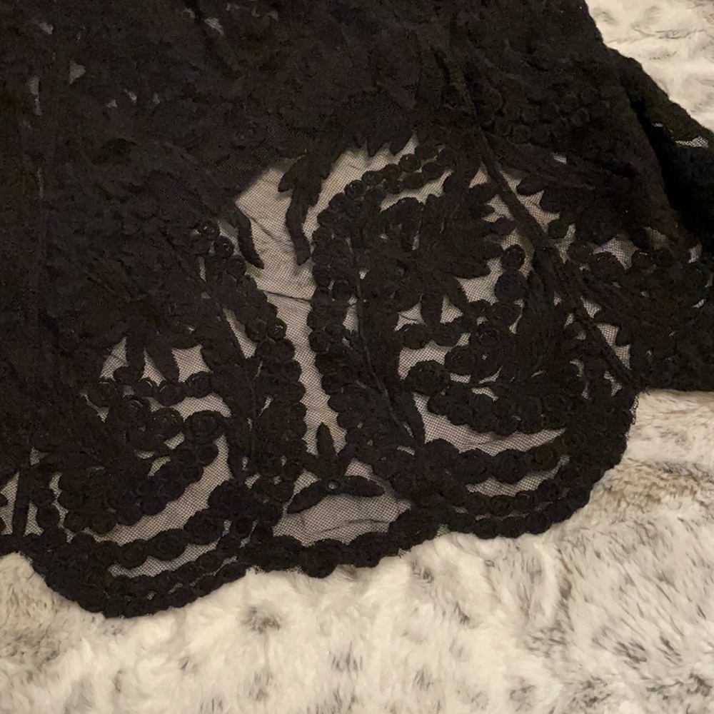 American Ragcie Black Lace Blouse - Picture 6 of 7